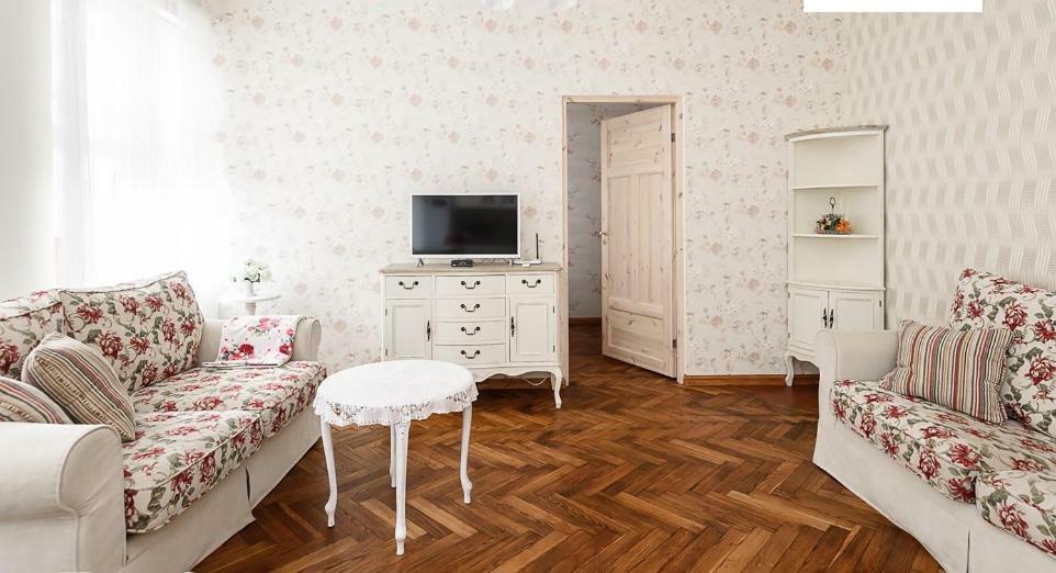 Roosi Apartment 페르누 외부 사진